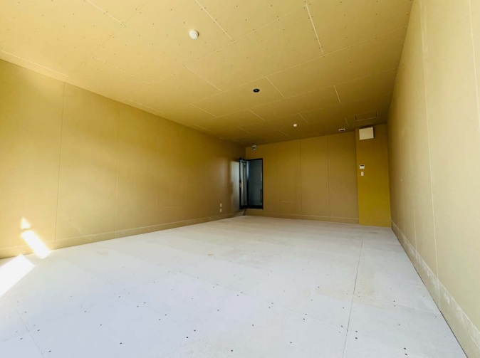 野洲市 JR野洲駅徒歩5分 駅近 スケルトン 2階 約13坪 貸店舗事務所テナント 業種応相談可