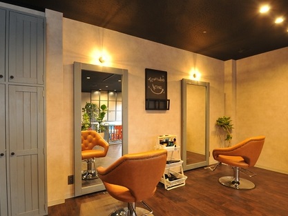 近江八幡市 鷹飼町 美容室 キートス 内観