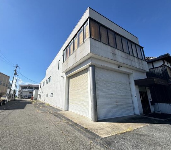 東近江市　一棟事務所付貸倉庫テナント