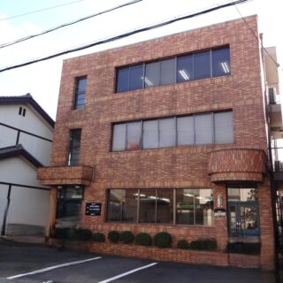 草津市 草津市役所・法務局など 公共施設に近い 2F 約17坪 貸事務所 テナント