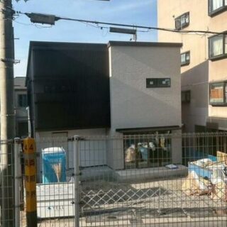 栗東市 JR栗東駅徒歩2分 1F 約13坪 駅近 貸店舗事務所 スケルトン テナント