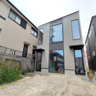 滋賀県湖南市 2階約17坪 貸店舗テナント 新築