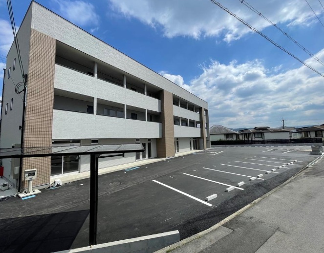 大津市 １階約２７坪貸店舗事務所テナント