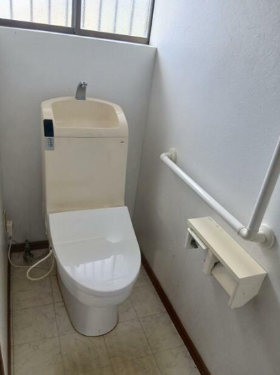 滋賀県守山市 JR守山駅徒歩18分 戸建てテナント 駐車場有