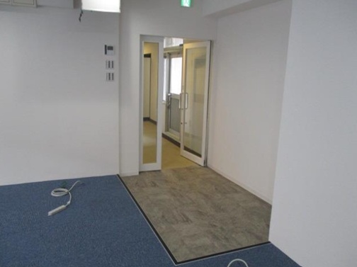 滋賀県 大津市 JR瀬田駅徒歩2分 駅近 2階 約20坪 貸店舗事務所テナント 滋賀県 大津市 JR瀬田駅徒歩2分 駅近 2階 約20坪 貸店舗事務所テナント