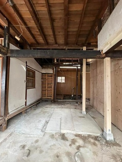 滋賀県大津市 三井寺徒歩2分 古民家再生スケルトンテナント