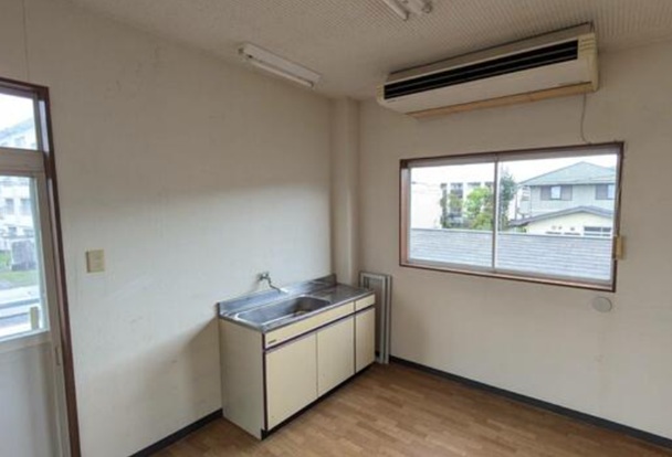 滋賀県 湖南市 一棟貸し(全体約30坪) 貸店舗事務所テナント 滋賀県 湖南市 一棟貸し(全体約30坪) 貸店舗事務所テナント