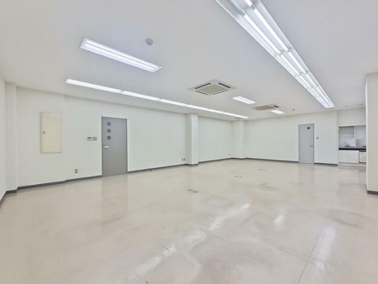 守山市 JR守山駅徒歩17分 2Ｆ事務所向きテナント 業種相談可・エレベータ有